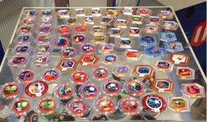 These are power discs from Disney Infinity, ones shown are from 1.0 and 2.0. Image Credit: Disneyinfinityfans.com