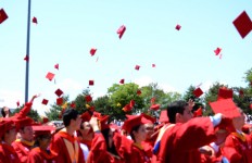 Hat Throw Banner